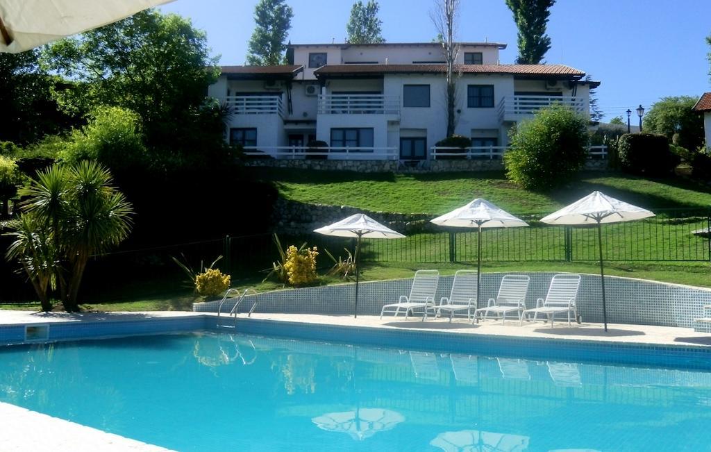 Las Ardillas Cabanas Y Suites La Falda Esterno foto