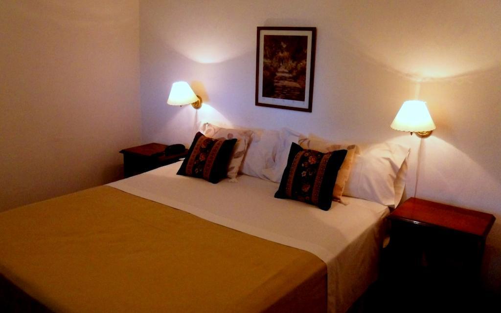 Las Ardillas Cabanas Y Suites La Falda Camera foto