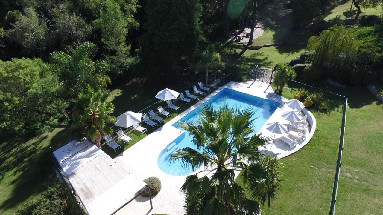 Las Ardillas Cabanas Y Suites La Falda Esterno foto